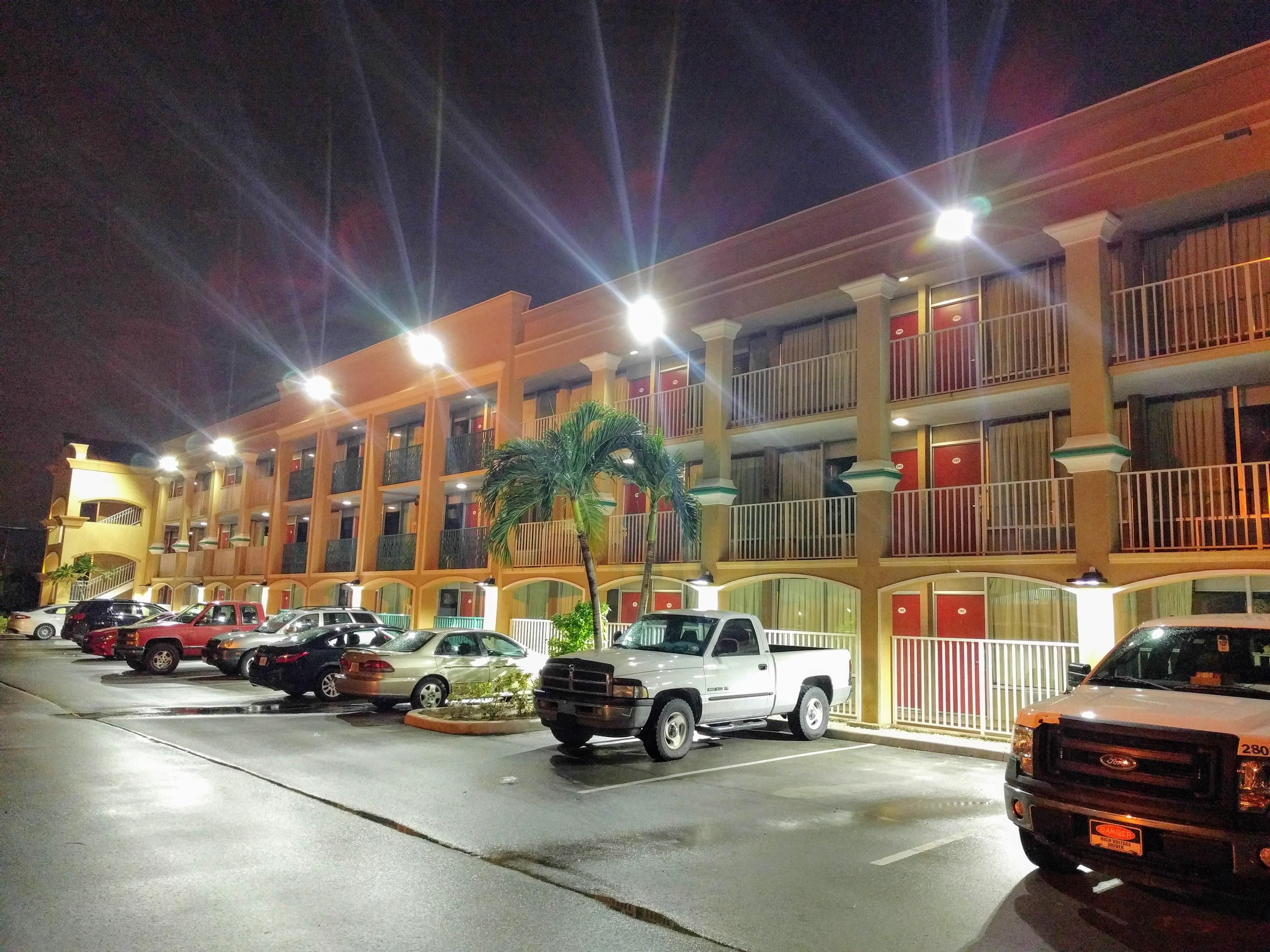 罗德岱堡机场红地毯酒店 劳德代尔堡 外观 照片